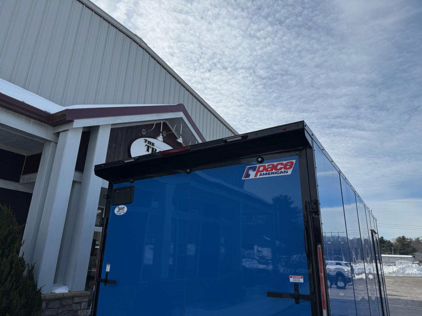 New Pace American 8'6" x 20'+ V-Nose Enclosed Car Hauler 9.9K