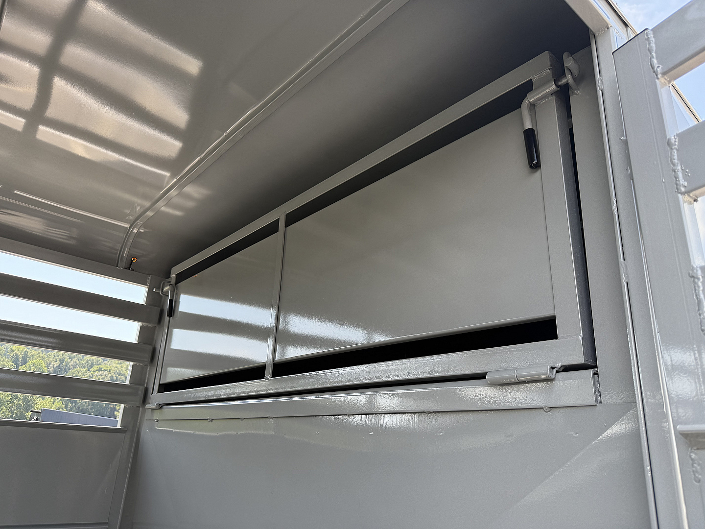 New 2025 Delta Trailers 20' 6'W 6'6 TALL GOOSENECK Stock / Stock Combo Trailer