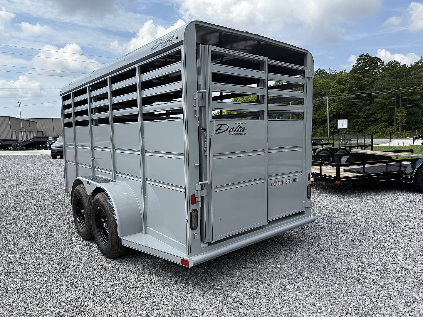 New 2025 Delta Trailers 16' 6W 6'6' Stock / Stock Combo Trailer
