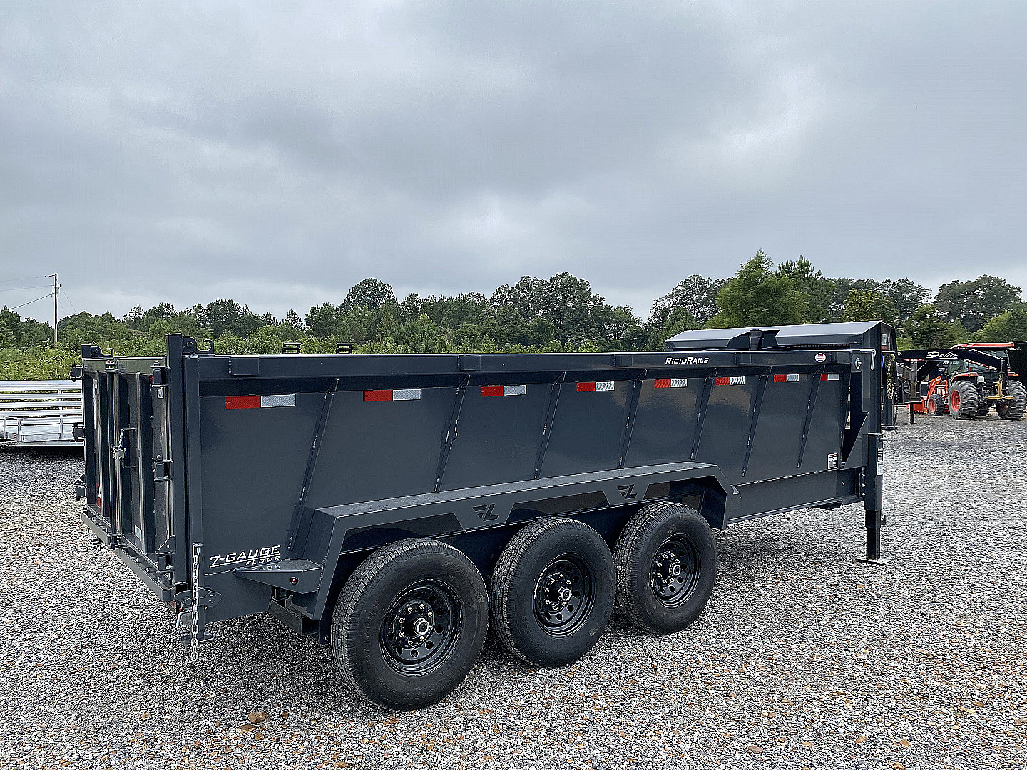 New 2026 Lamar 83" x 16' 21K Telescopic Dump Trailer