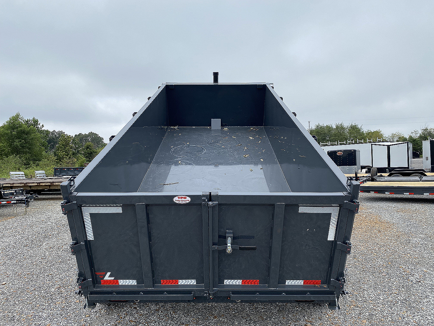 New 2026 Lamar 83" x 16' 21K Telescopic Dump Trailer