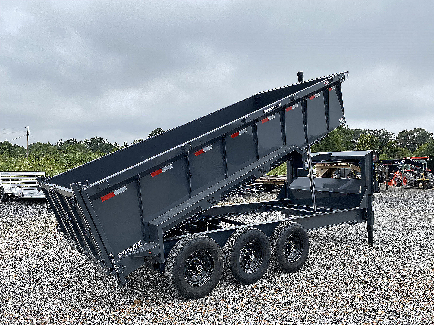 New 2026 Lamar 83" x 16' 21K Telescopic Dump Trailer