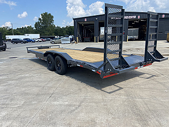 New Lamar 24' Equipment Trailer