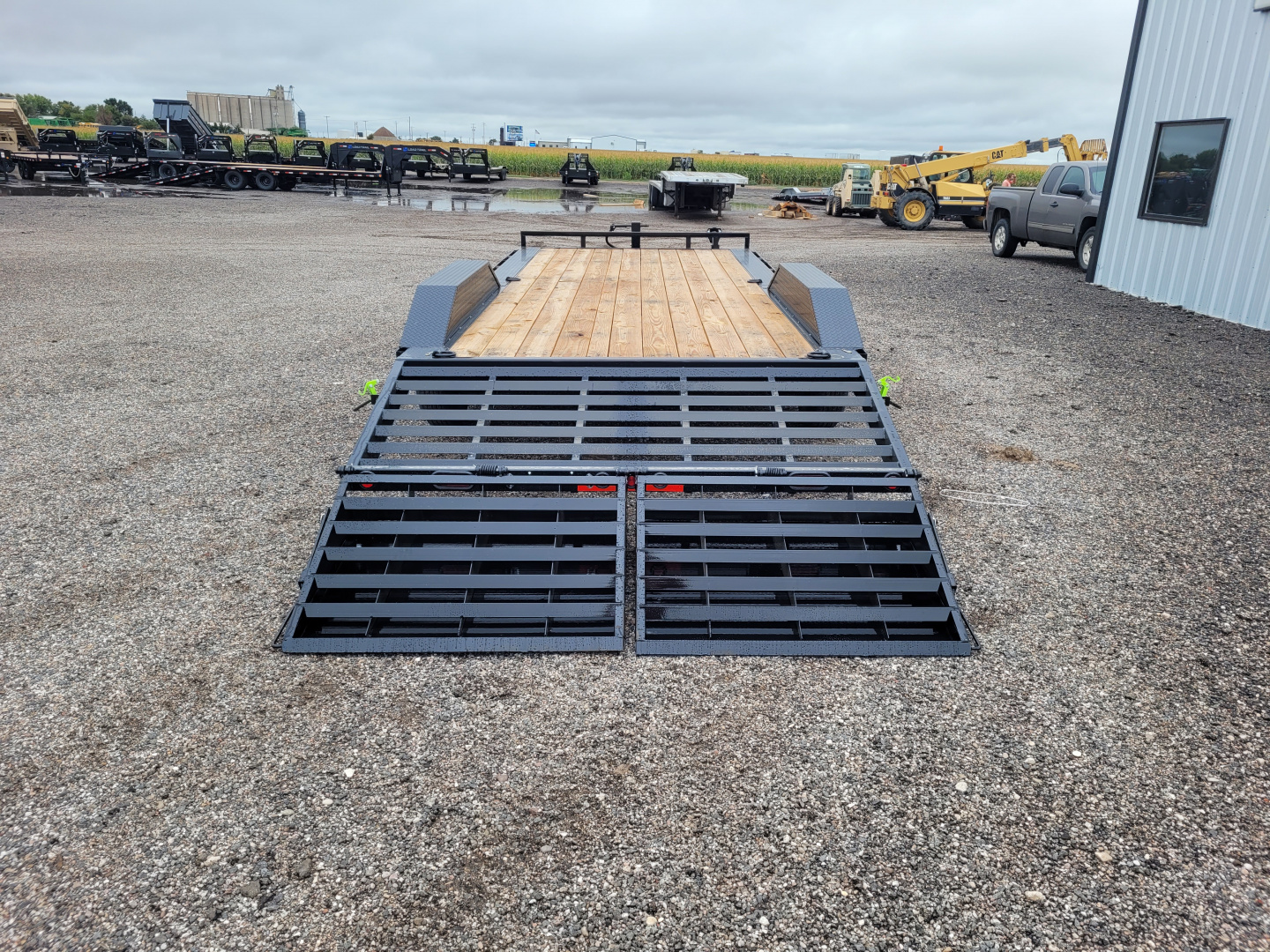 New 2026 Load Trail 102"x22' Carhauler Trailer W/Max Ramps