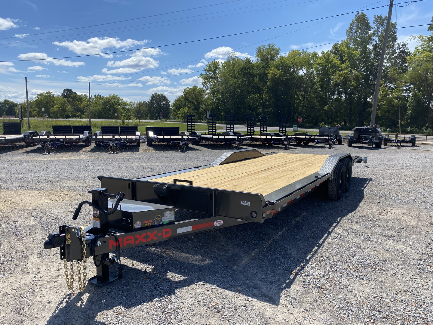 New 2026 MAXXD 102"X24' 15k Equipment Trailer