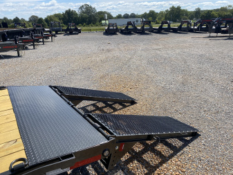 New 2026 MAXXD 83"x22' 15.6k Gooseneck Equipment Trailer