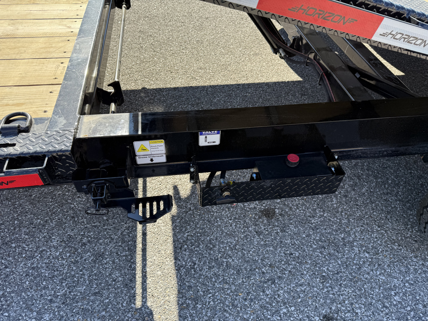 New 2026 Horizon Trailers ETZ 22'X83" TILT-8K AXLES Equipment Trailer