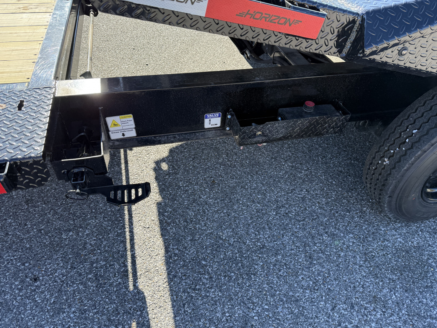 New 2026 Horizon Trailers HET 22'X102" TILT-10K AXLES Equipment Trailer