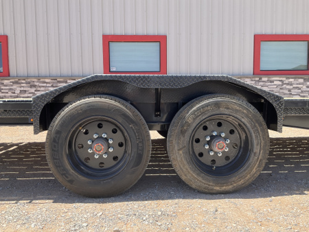 New 2026 Diamond C 102"x30' GN Extreme Duty Equipment Trailer - LPX-GN210