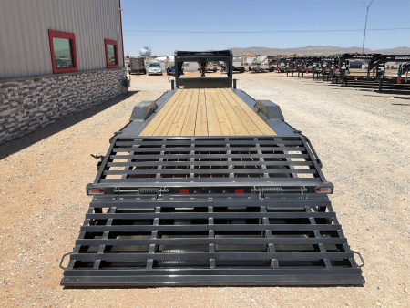 New 2026 Diamond C 102"x30' GN Extreme Duty Equipment Trailer - LPX-GN210