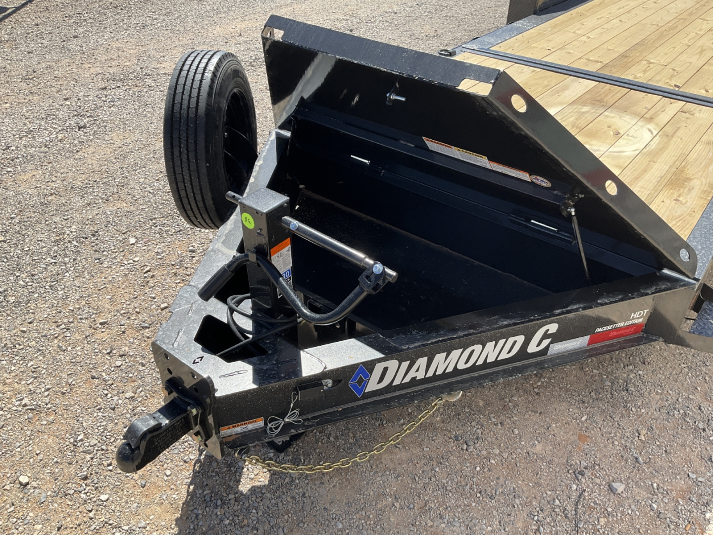 New 2026 Diamond C 80"x22' BP Hydraulically Dampened Tilt - HDT208 Pacesetter Edition