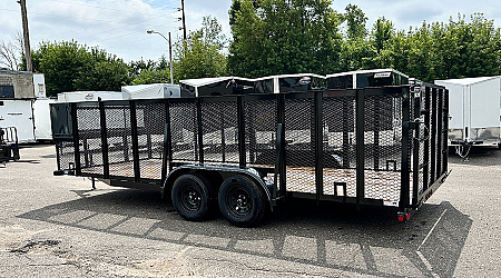 New Top Quality Top Hat 20x83 Landscape Trailer
