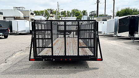 New Top Quality Top Hat 20x83 Landscape Trailer