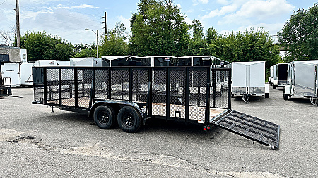 New Top Quality Top Hat 20x83 Landscape Trailer
