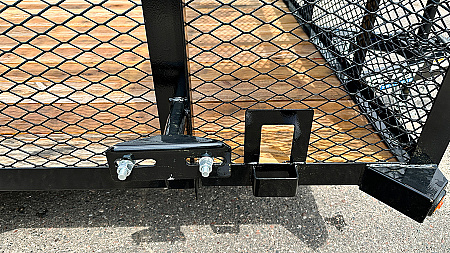 New Top Quality Top Hat 20x83 Landscape Trailer