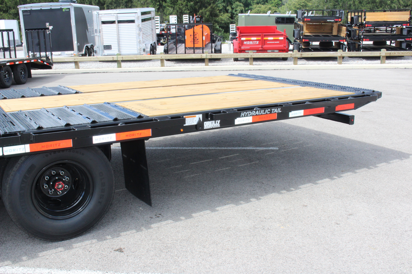 New 2025 Moritz FDGH Hydraulic Tail 34' GOOSENECK Deckover Flatbed Trailer- 25900# GVW