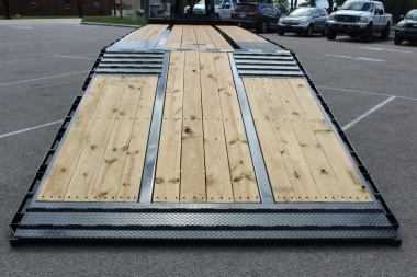 New 2025 Moritz FDGH Hydraulic Tail 34' GOOSENECK Deckover Flatbed Trailer- 25900# GVW