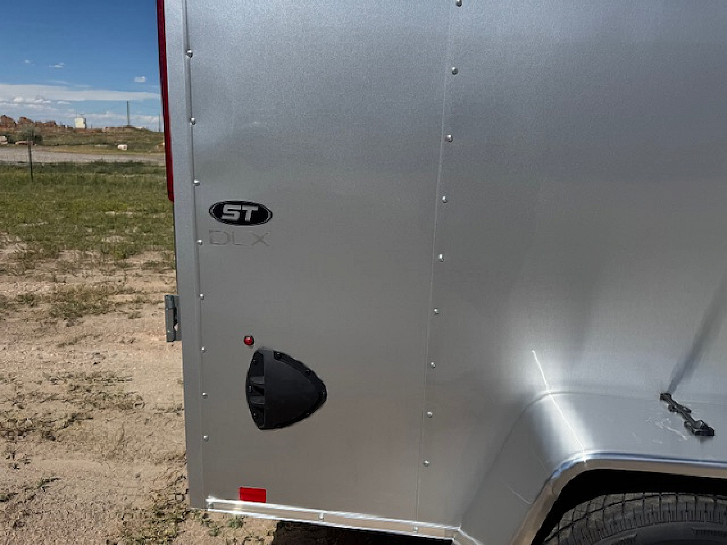 New 2026 Look Trailers 6x10 ST DLX- +6" TALLER--Silver