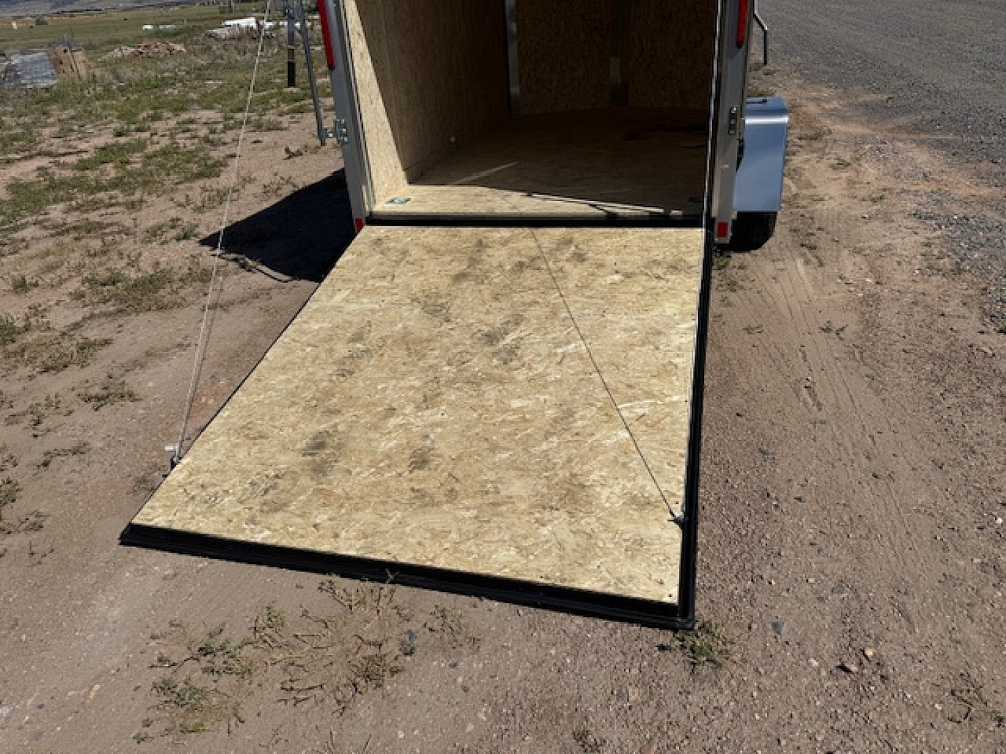 New 2026 Look Trailers 6x10 ST DLX- +6" TALLER--Silver