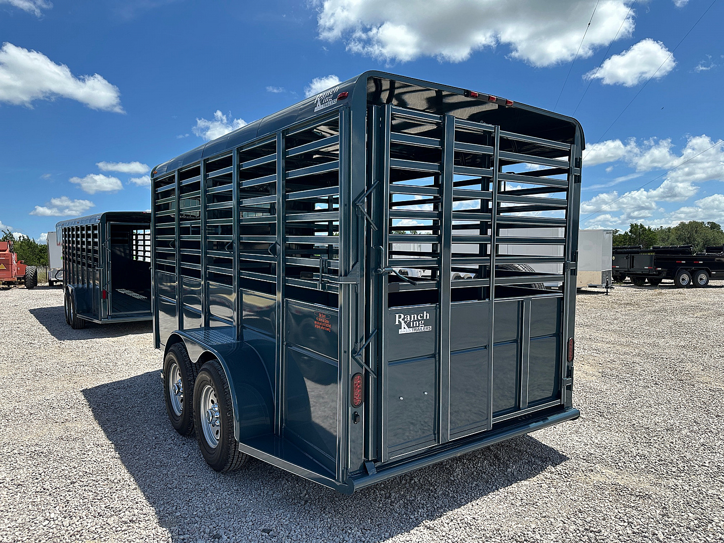 New 2025 Calico - 16' X 6'8 X 7' - Livestock Trailer