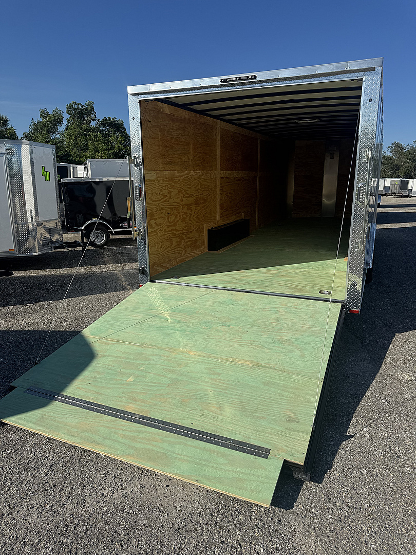 New 2026 Arising 8.5X24 TANDEM AXLE 10000 LB GVWR Cargo / Enclosed Trailer WITH .080 WHITE COMPOSITE EXTERIOR, 7FT INTERIOR HEIGHT, REAR RAMP DOOR, FULL TUBULAR FRAME