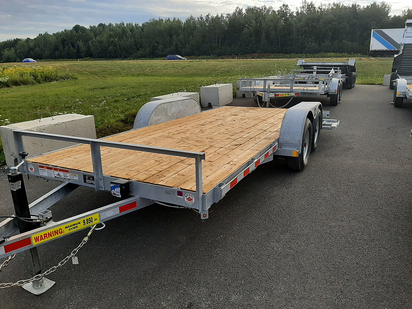 New 2025 LWL Trailers 16' x 81'' Heavy LT Utility Trailer