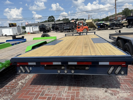 New 2025 MAXX-D DOX 14K 20' Equipment Trailer
