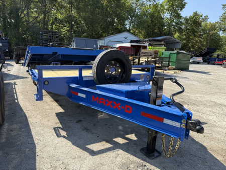 New 2025 MAXX-D GOX 17K TILT 20+4 Equipment Trailer