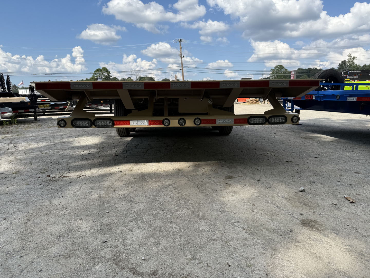 New 2025 MAXX-D GOX 17K TILT 20+4 Equipment Trailer