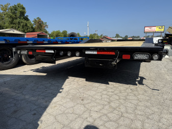 New 2025 MAXX-D H8X 14K 32' BUGGY Equipment Trailer