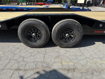 New 2025 MAXX-D H8X 14K 32' BUGGY Equipment Trailer