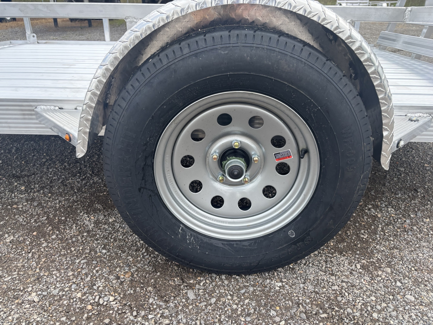 New 2025 Cherokee 10' LP76x10-35 Utility Trailer