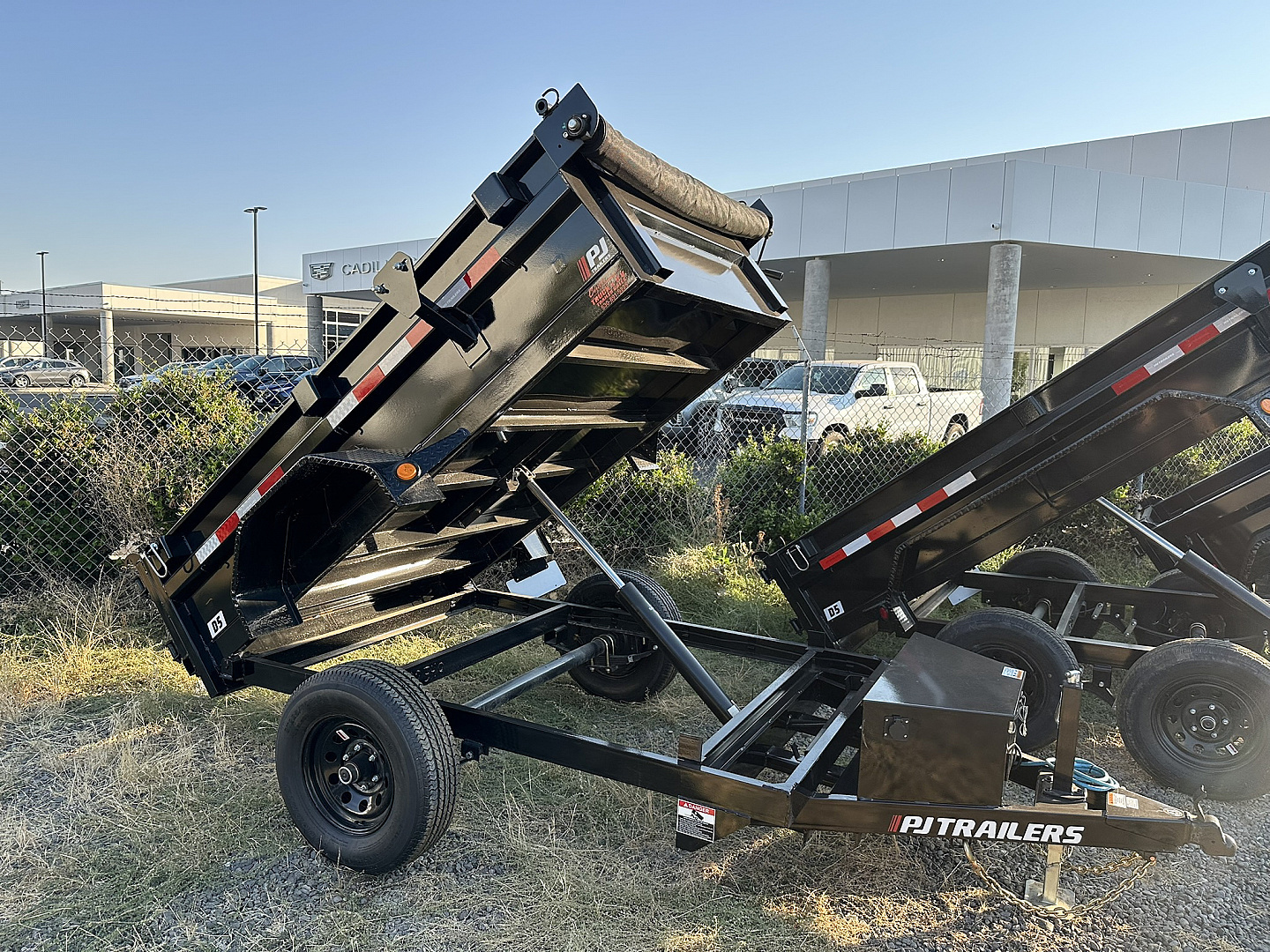 New PJ Trailers D5081 Dump Trailer
