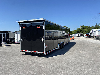 New United UXGN 46' Enclosed Trailer