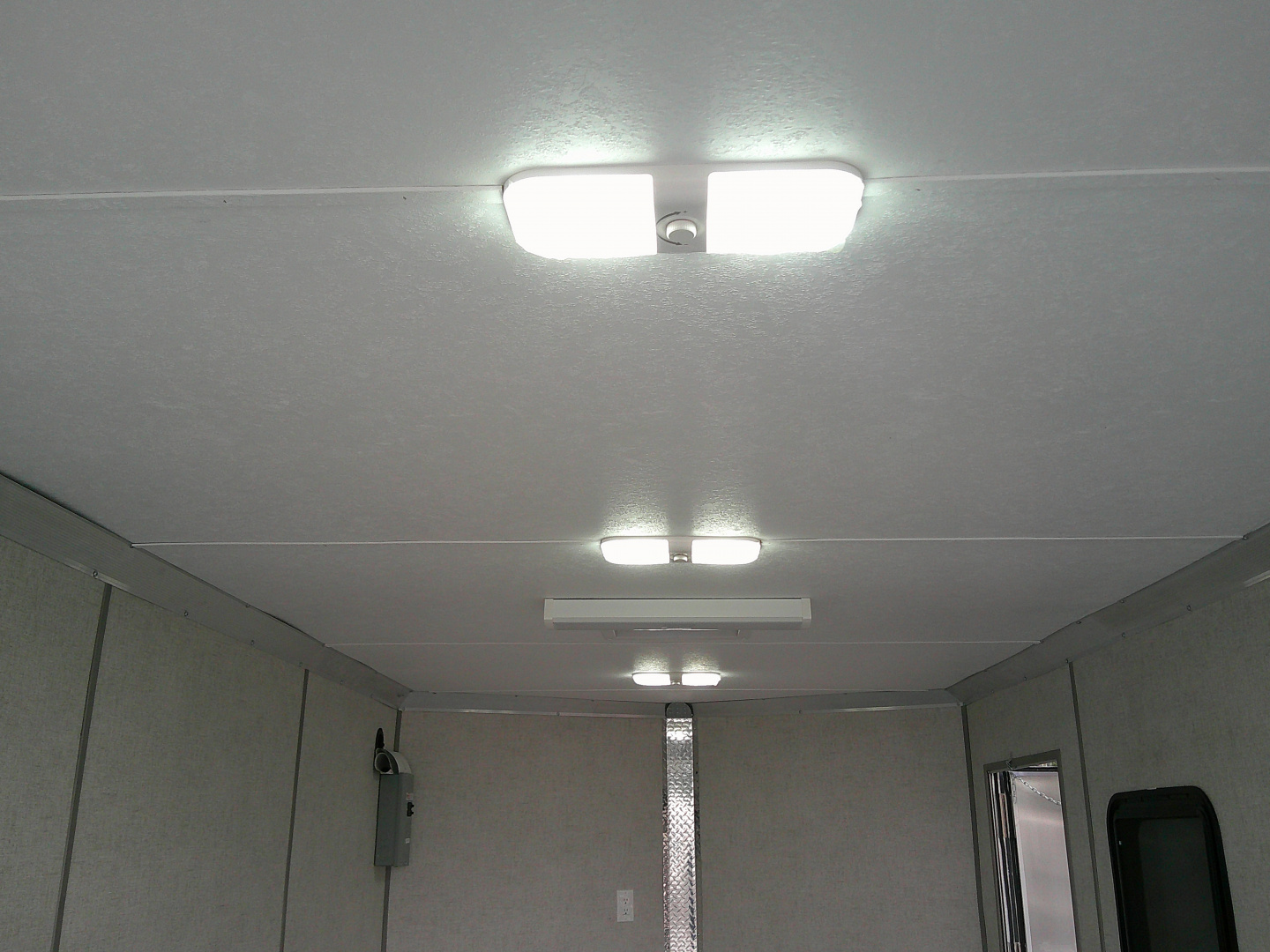 Used 2025 ALCOM 7x16 Aluminum 7K Cargo / Enclosed Trailer