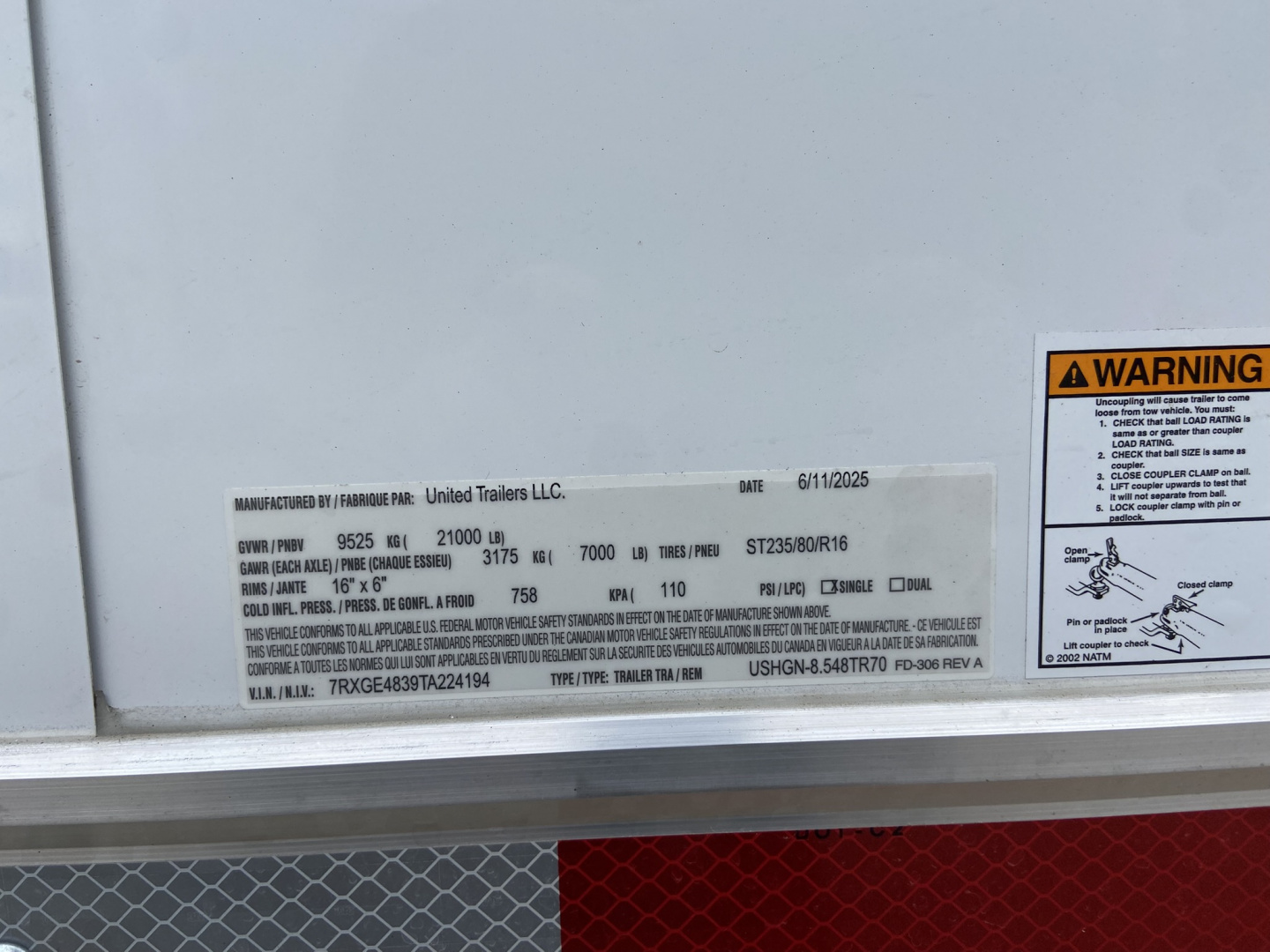 New United USHGN 48' Enclosed Trailer