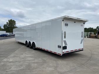 New United USHGN 48' Enclosed Trailer