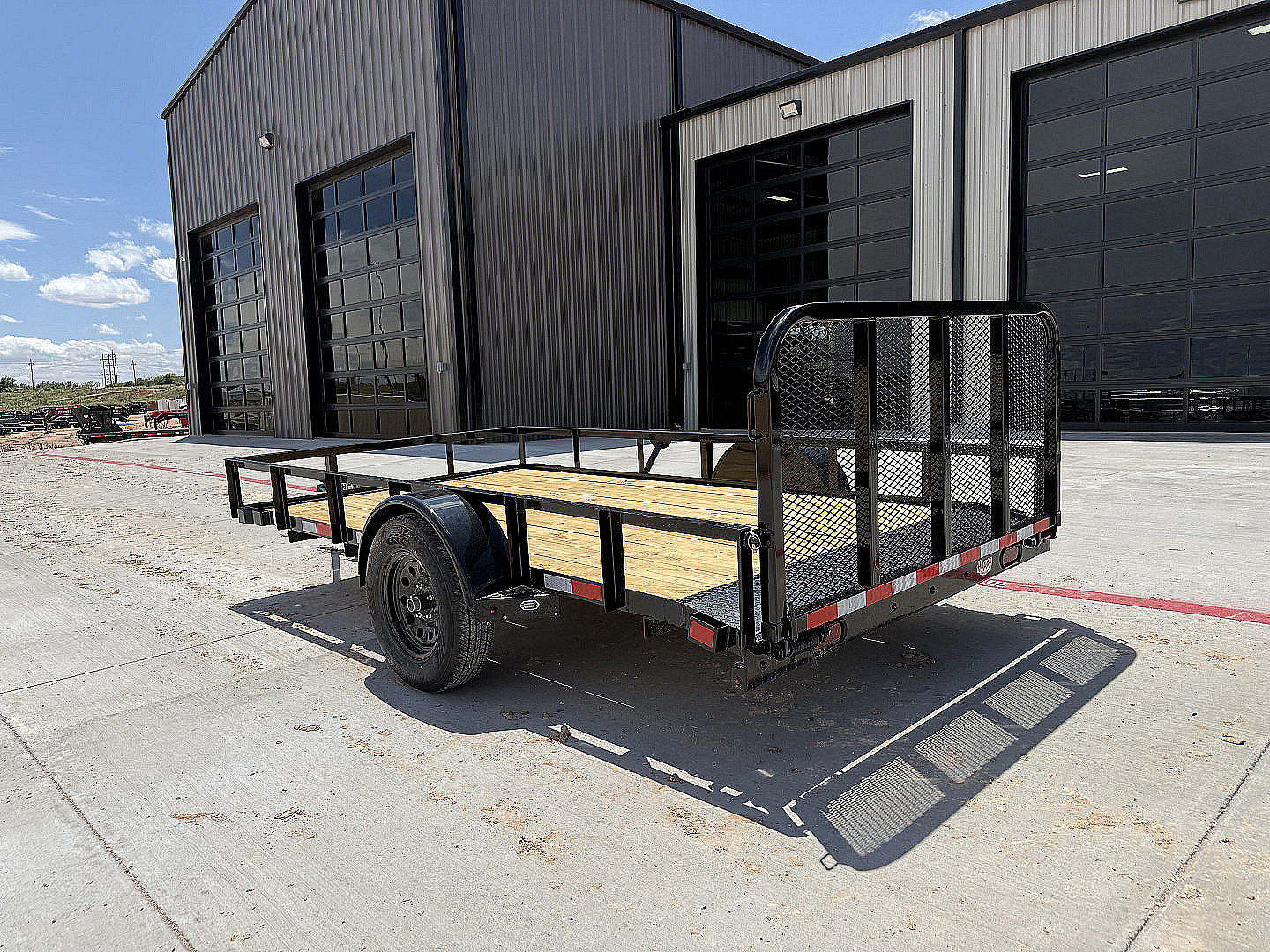 New 2026 X-On 77"x12' Single Axle Utility Trailer - U2