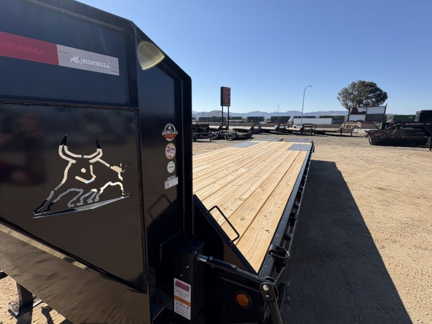 New 2026 Iron Bull FDG Flatbed Trailer