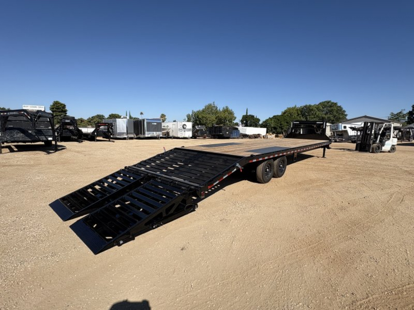New 2026 Iron Bull FDG Flatbed Trailer