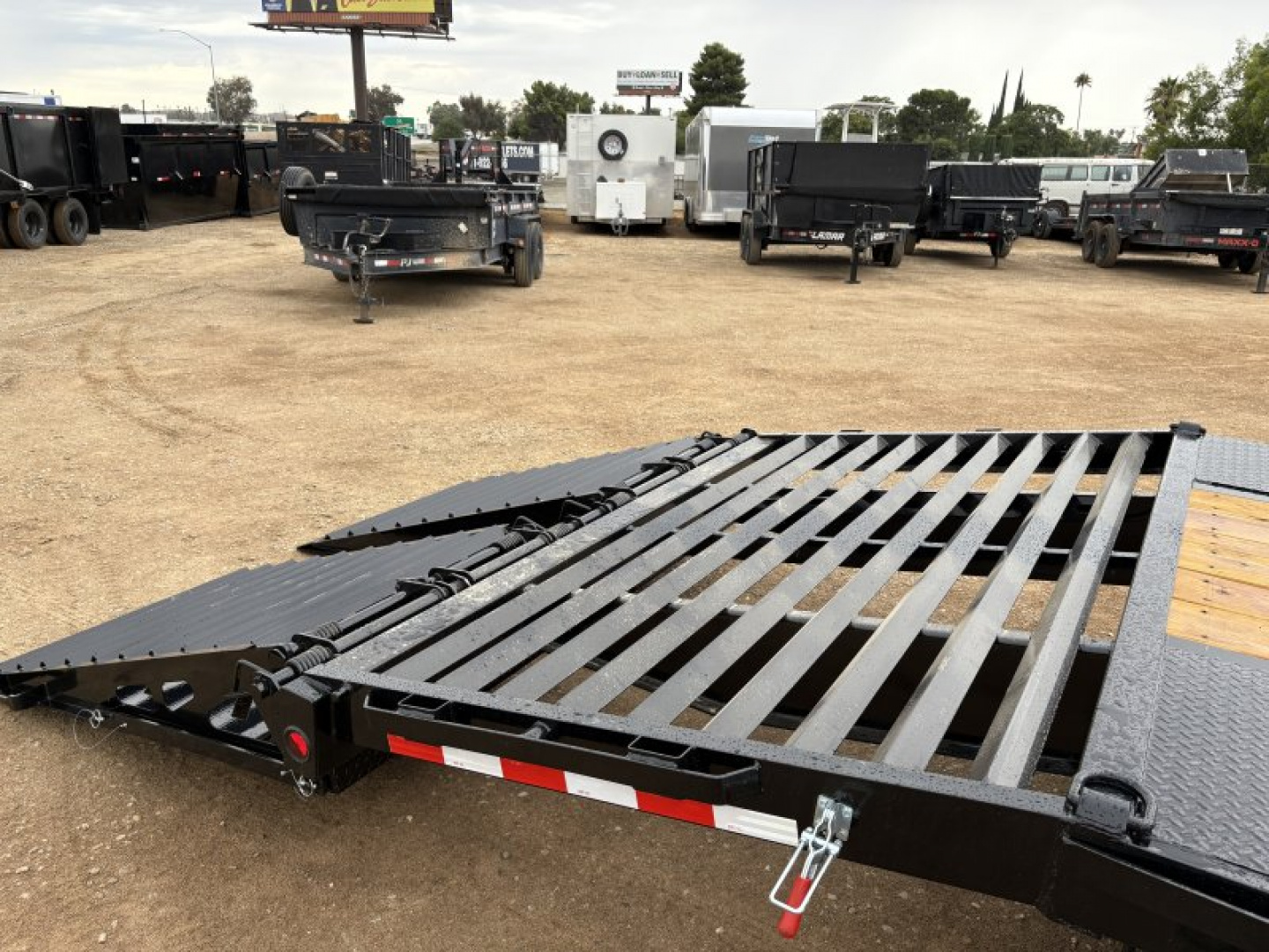 New 2026 Norstar FXG Flatbed Trailer