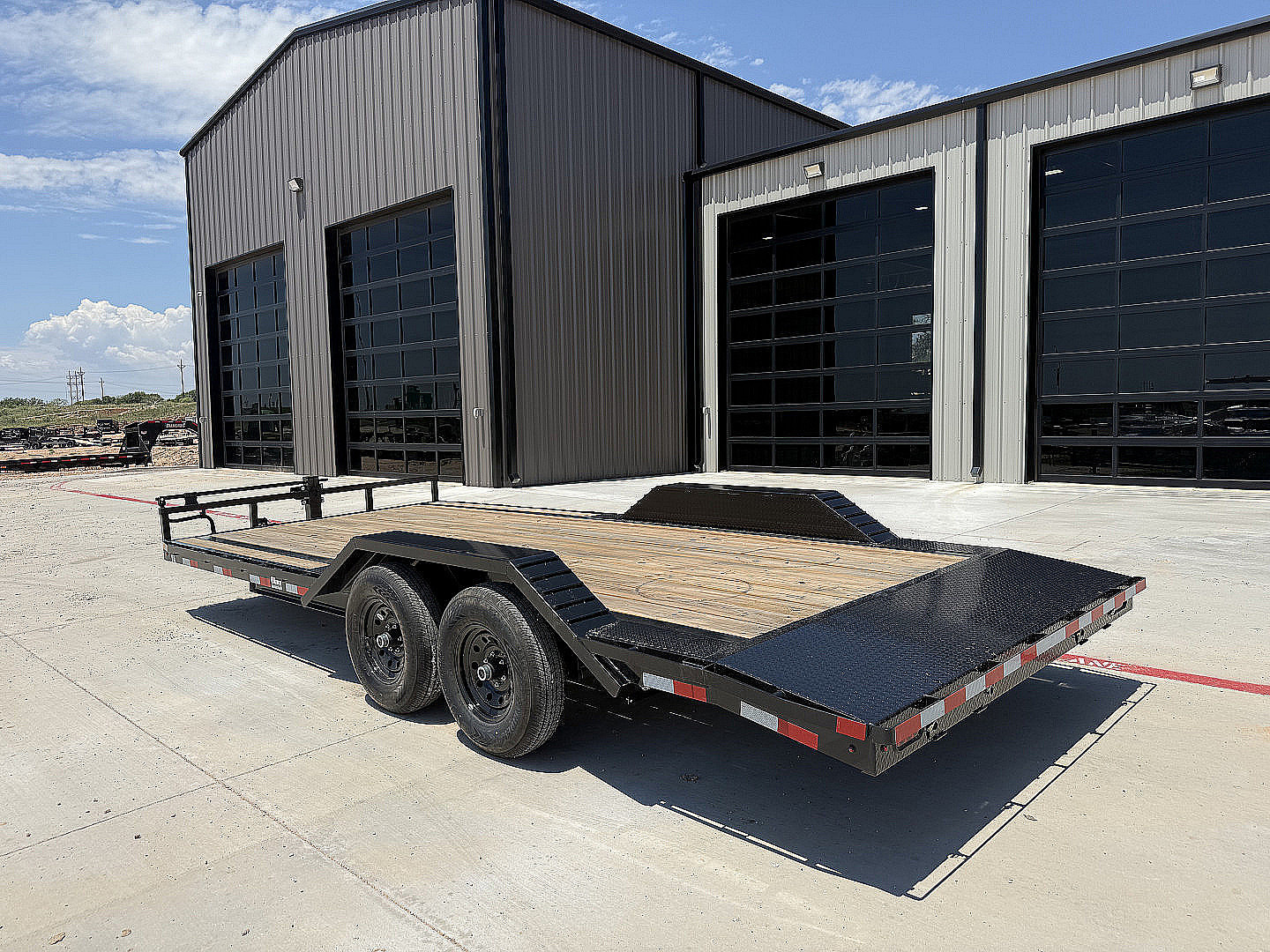 New 2026 X-On 102"x20' I-Beam Carhauler - C2