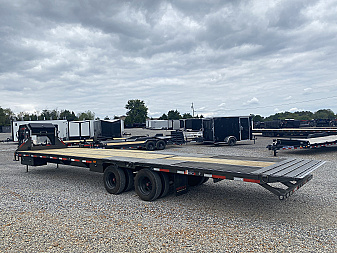 New 2026 MAXXD 102"X36' 40K *ENGINEERED FRAME* HYD DOVE Gooseneck Flatbed Trailer