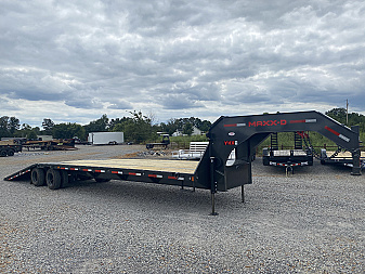 New 2026 MAXXD 102"X36' 40K *ENGINEERED FRAME* HYD DOVE Gooseneck Flatbed Trailer