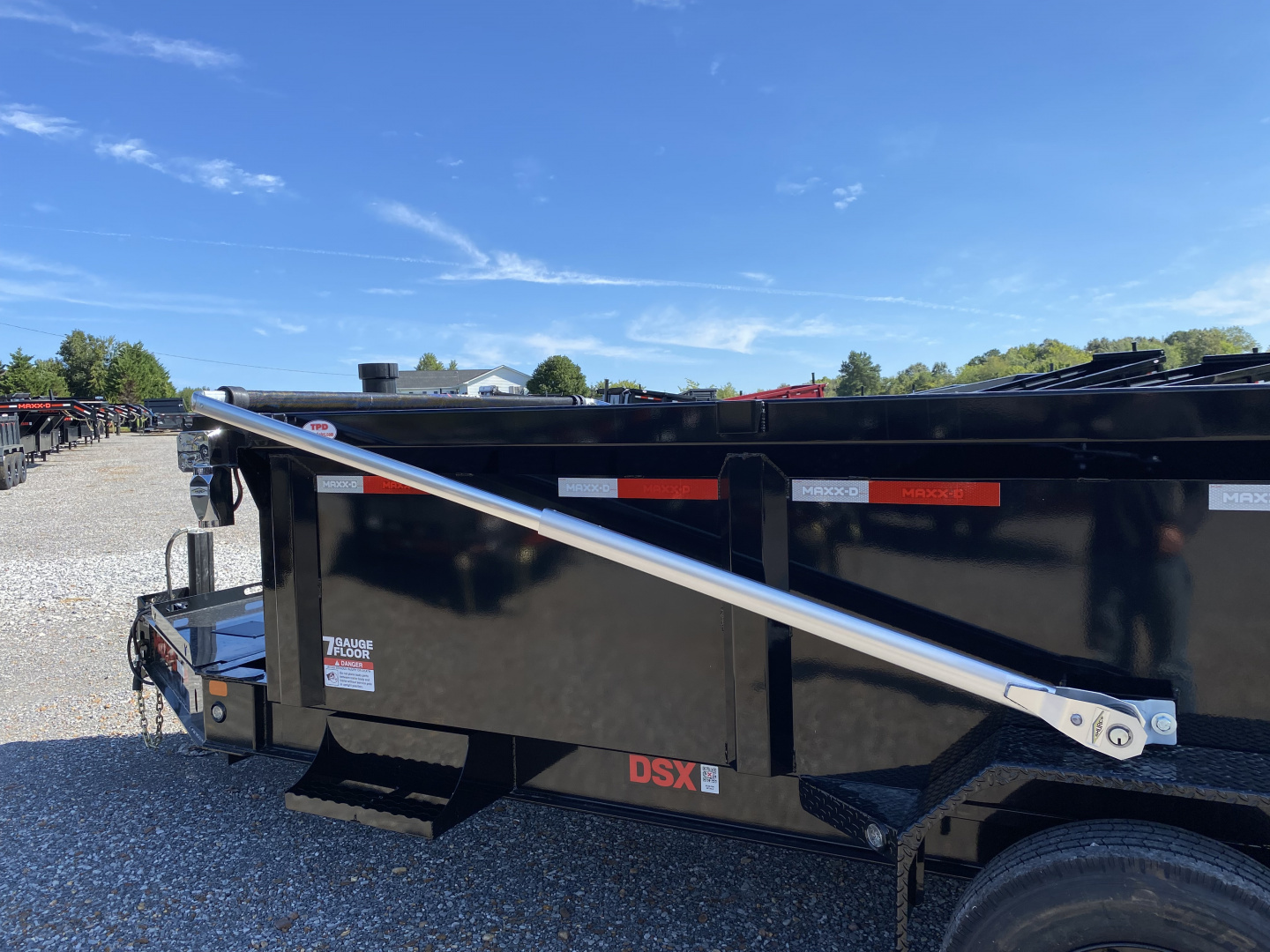 New *ALL NEW* 2026 MAXXD 16' x 83" 21k Telescopic Super Dump