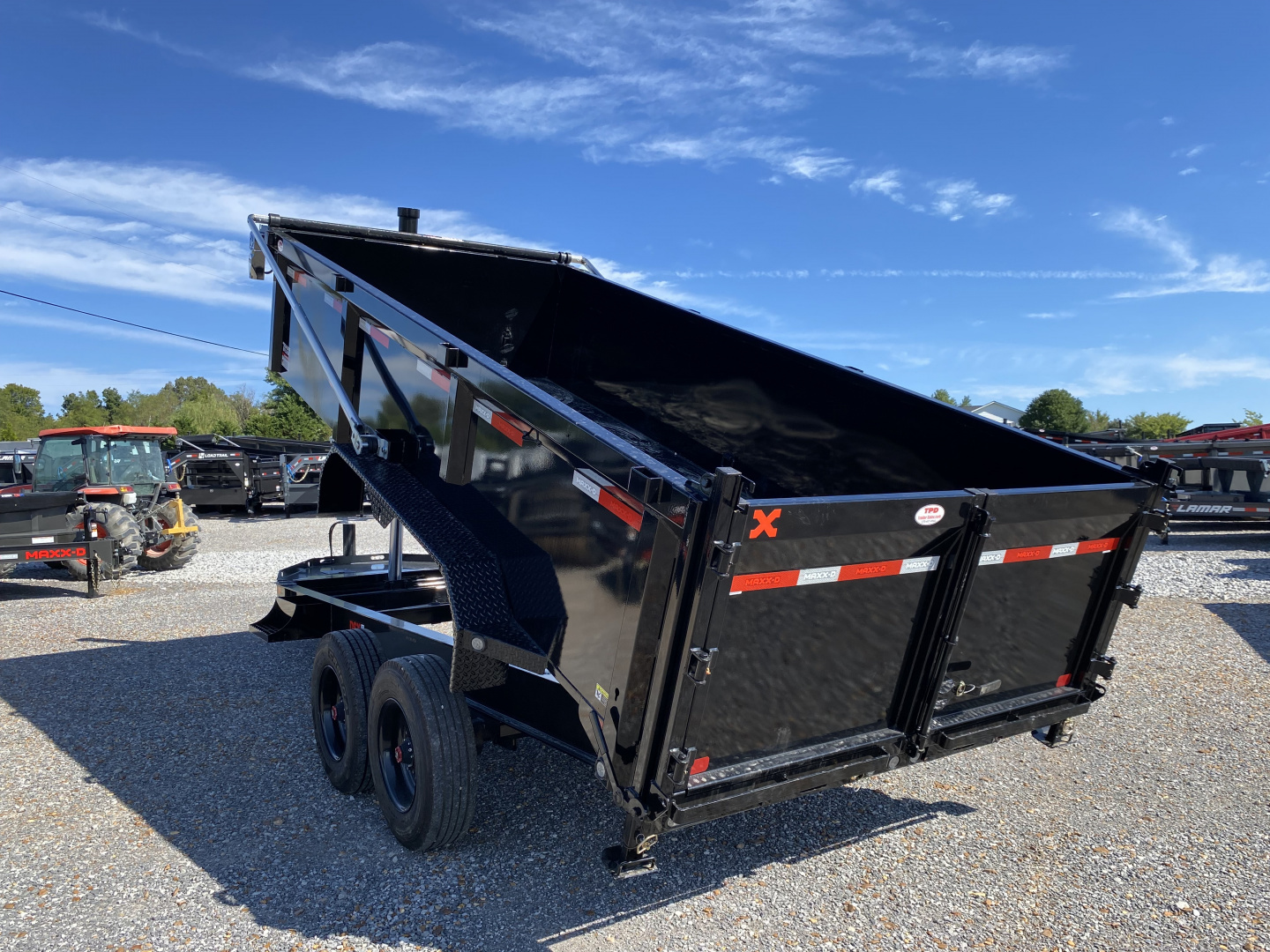 New *ALL NEW* 2026 MAXXD 16' x 83" 21k Telescopic Super Dump