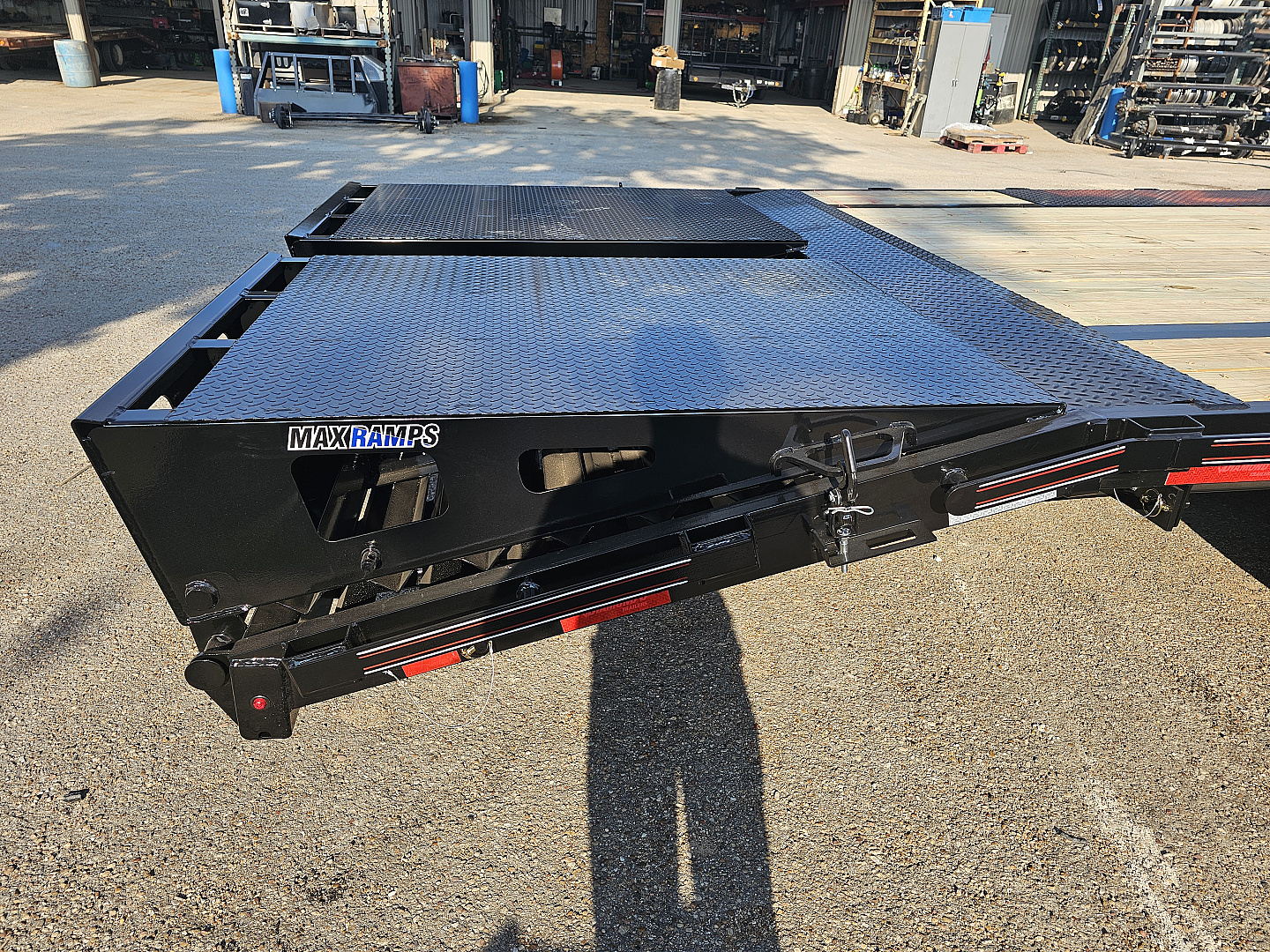 New 2026 Diamond C Trailers FMAX208 102X30MR Gooseneck Bodies