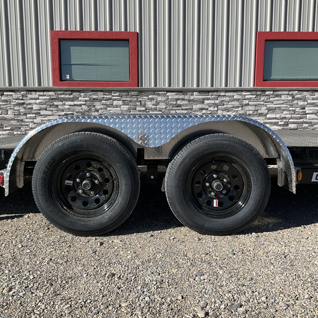 New 2026 PJ 83"x22' Steel Deck Car Hauler – CH