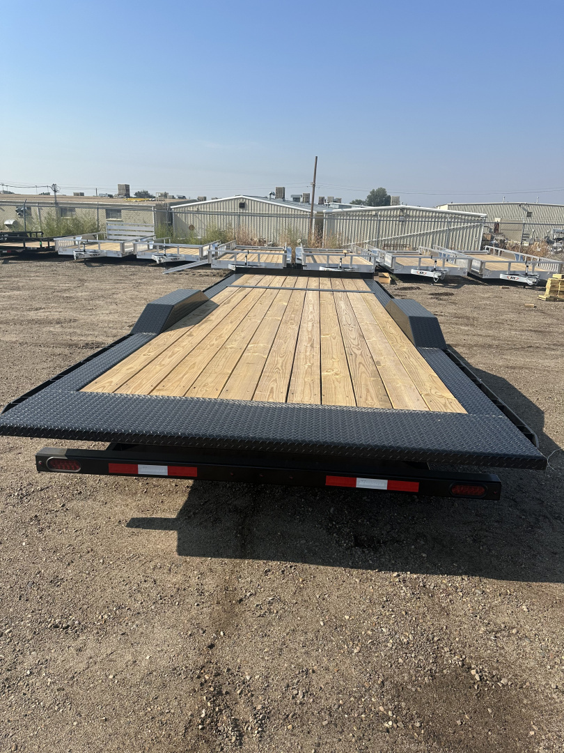 New 2026 Midsota 8.5x24(6+ 18) 17.6K Split Tilt Equ Trailer with Drive Over Fenders
