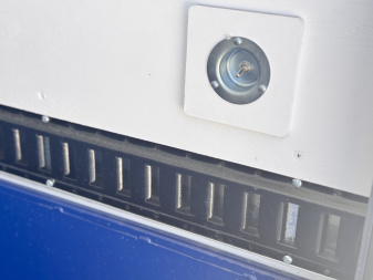 New 2025 Air Tow E16 XL Drop Deck Enclosed Trailer